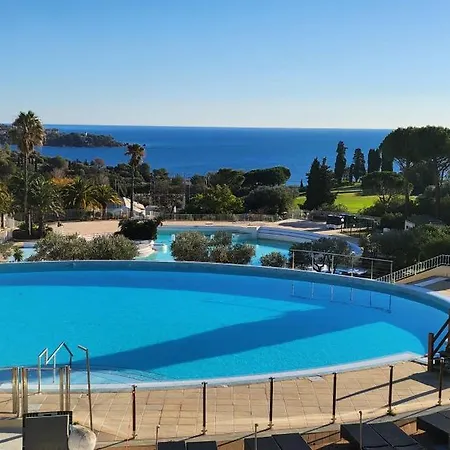 Cap Esterel, Duplex ,vue Climatise Apartment