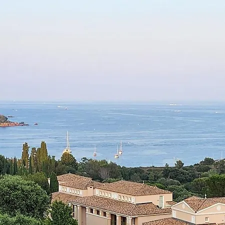 Village Cap Esterel Vue Mer, Duplex Climatisé Appartamento