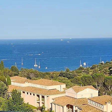 Cap Esterel Vue Mer, Duplex Climatise Apartment Saint-Raphaël