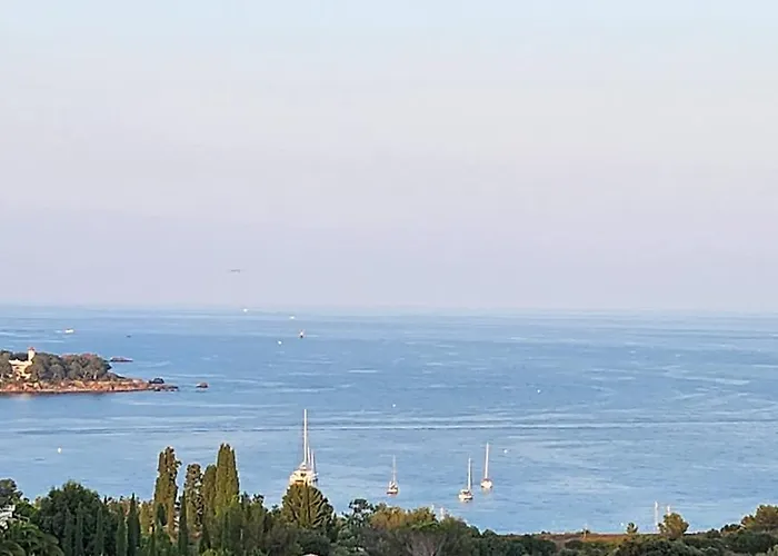 Village Cap Esterel Vue Mer, Duplex Climatisé